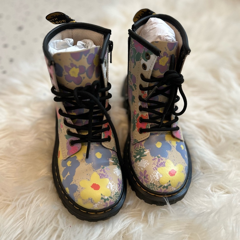 Brand New In Box Girls Floral Doc Martins